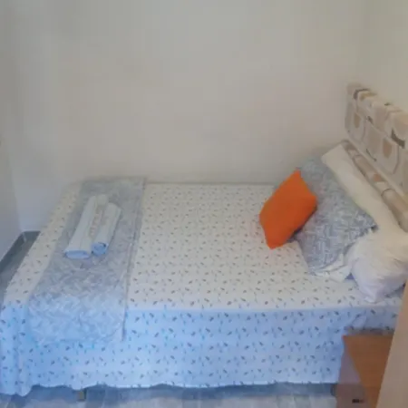 01 Hogar Tranquilo2 Casa Compartilhada Δωμάτια σε οικογενειακή κατοικία