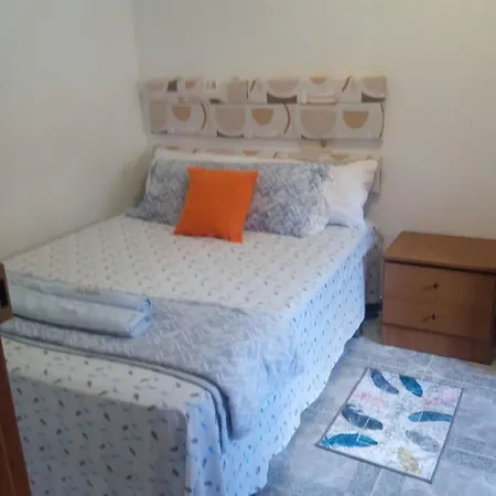 01 Hogar Tranquilo2 Casa Compartilhada Homestay Malaga
